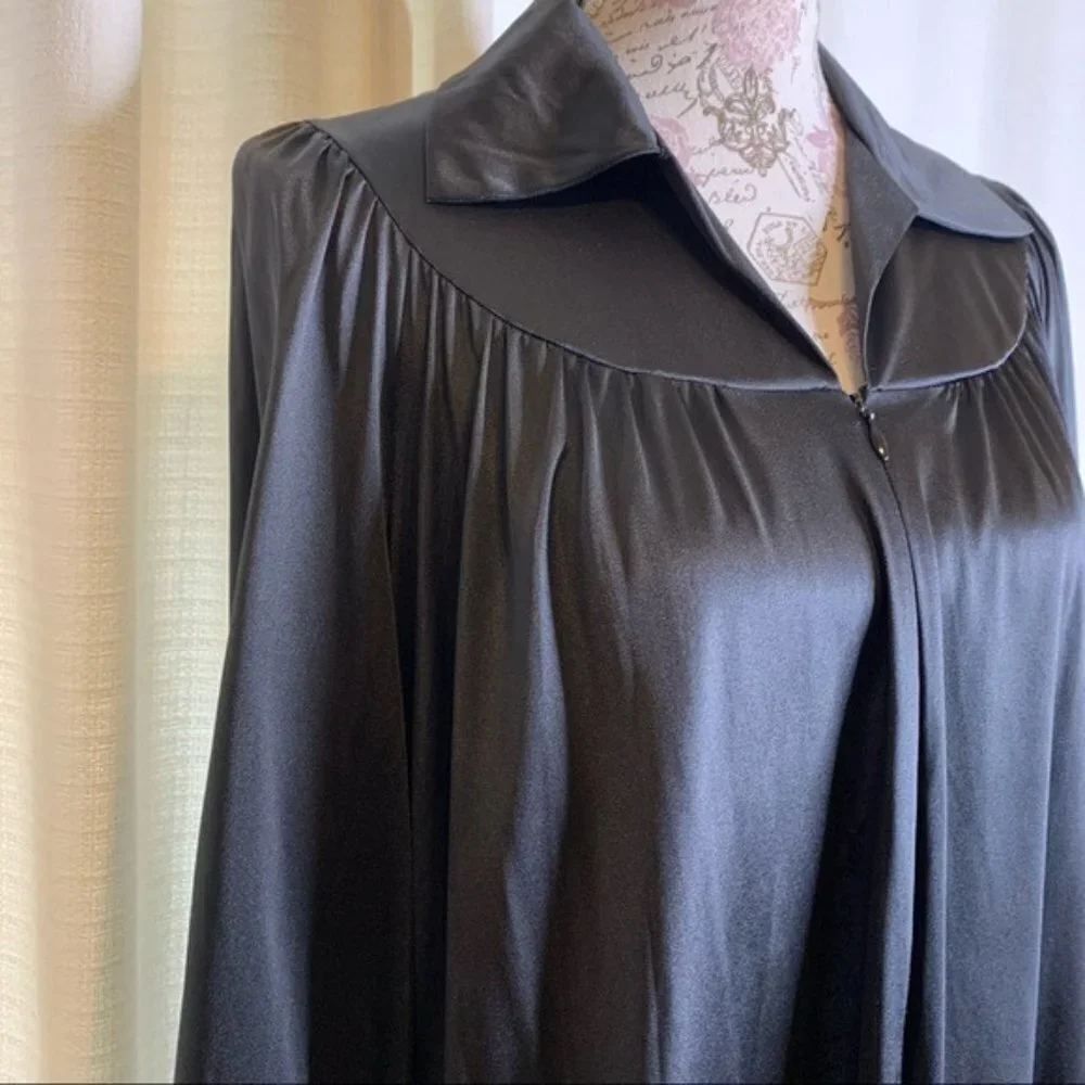 Vanity Fair Vintage Black Gown small. Long sleeve, belted, collared front zipper - Picture 2 of 13